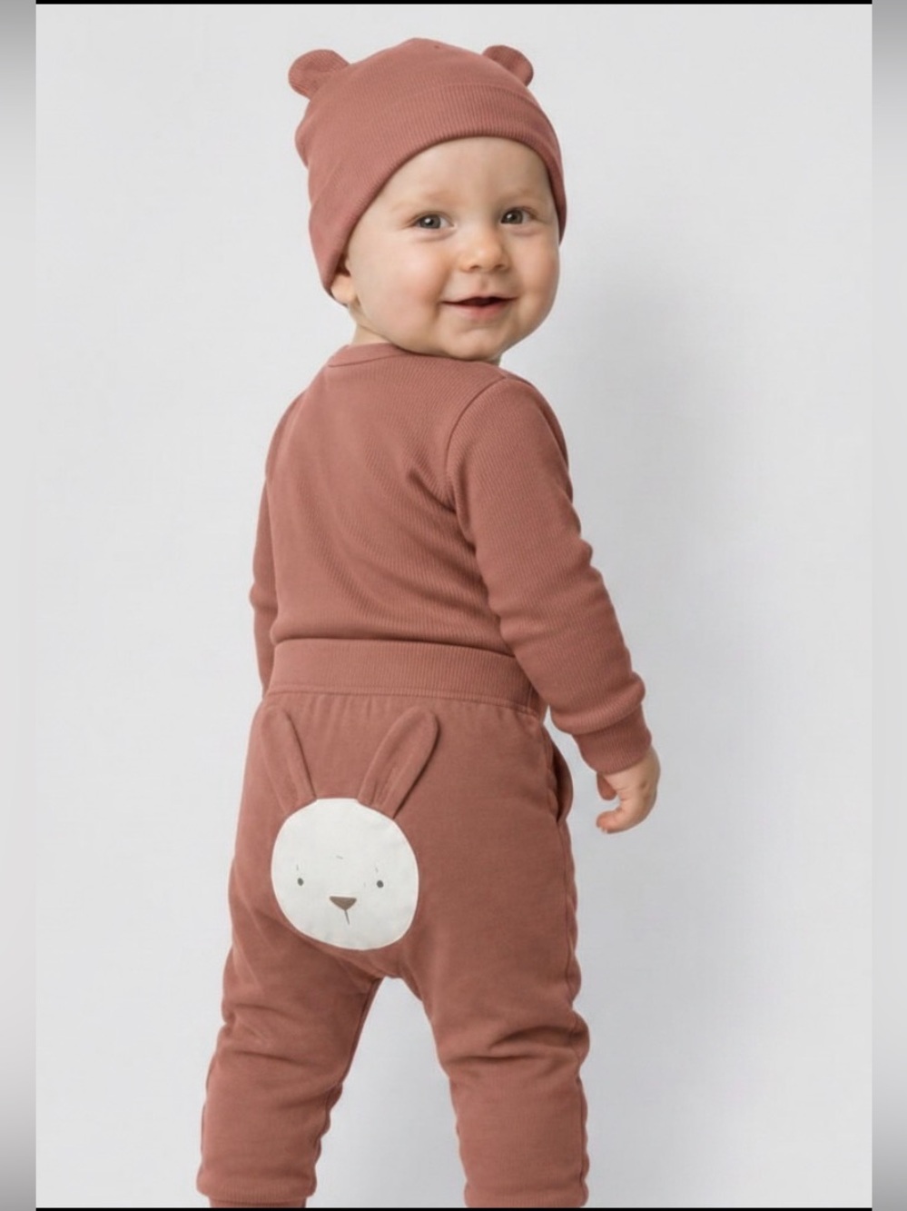 Adorable Bunnies by the Bay Kudaa Organic Cotton Baby Set in Paprika